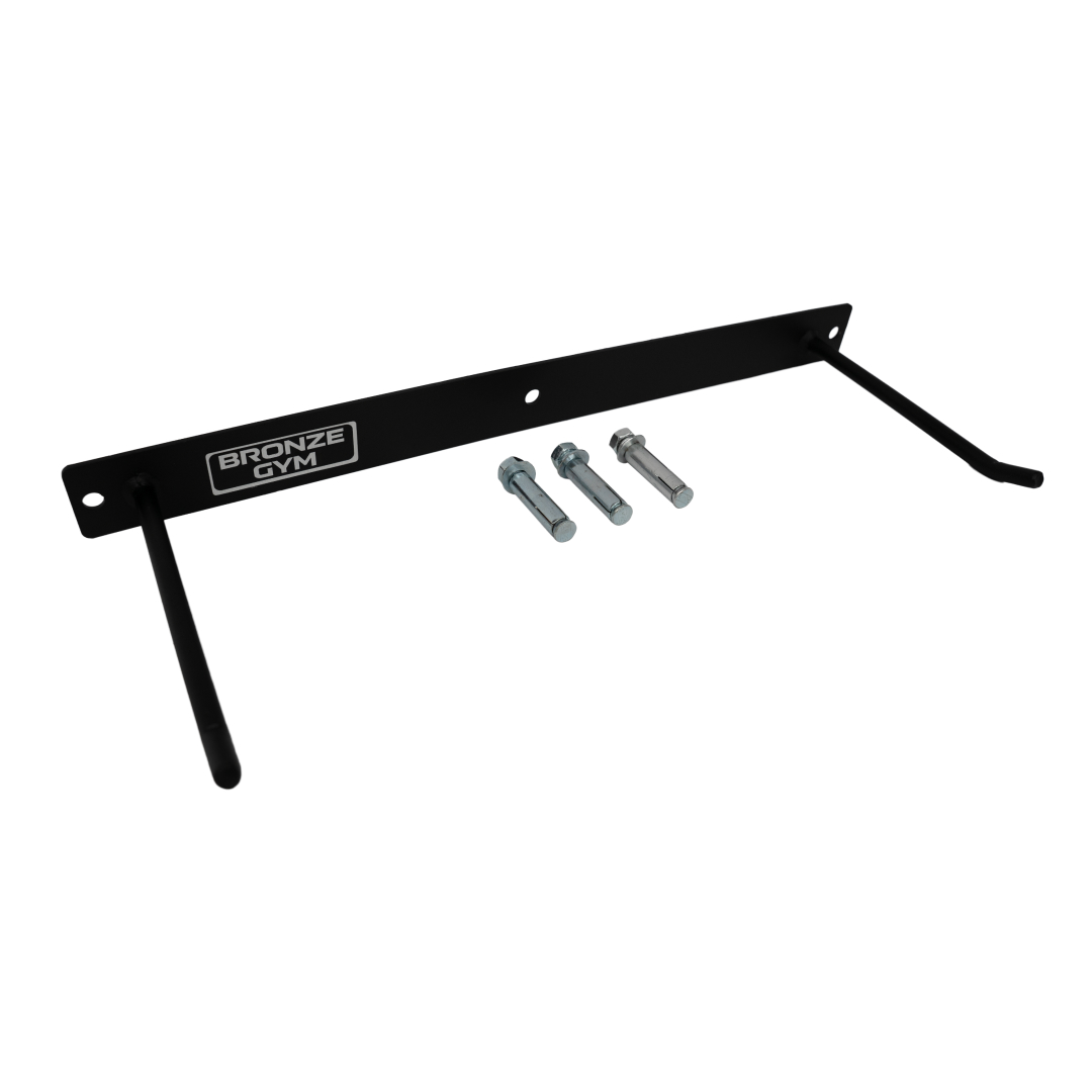 Держатель настенный для матов тренировочных BRONZE GYM, 55x21x5 см. (для 20-23 шт.) 